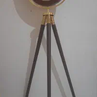 ساعت پایه دار