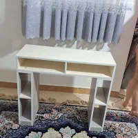 میز کاشت ناخن