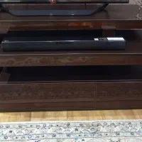 میز تلویزیون ام دی آف و هایگلس  در حد نو