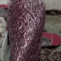 تعدادی لباس نو به دلیل جمع شدن مزون