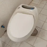 فرنگی. شیر اب .روشویی