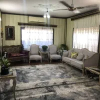 یک-واحد-70-متری-عبور-جدا-تک-خواب-کف-پارکت