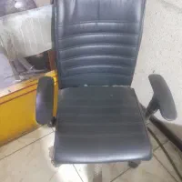 میز تحریرو صندلی چرخدار