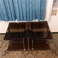 میز وسط شیشه ای