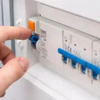 برقکارصنعتی حرفه ای