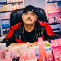 امپراطور پوستی و آرایشی اکبری قشم وارد کننده چین