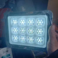 چراغ شارژی پنل خورشیدی