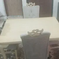 میزناهار خوری