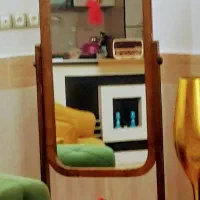 ایینه قدی ساعت و جا سیب زمینی طرح چوب