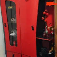 کمد لباسی و ویترین بچه