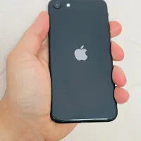 ایفون se2020 باحافظه ۱۲۸گیگ