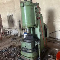 استخدام نیروی فنی