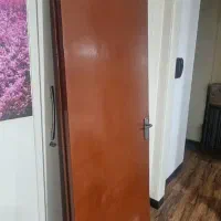 درب چوبی  70× 200  سالم
