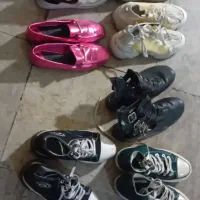 کتانی وکفش  زنانه در حدنو سایز ۳۷ تا ۴۰