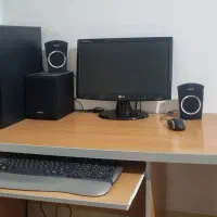 میز کامپیوتر و میز زیرتلویزیونی وکامپیوتر کامل