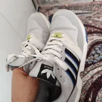 کتونیzx1000 ارجینال معاوضه هم دارم