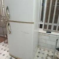 یخجال دست دو