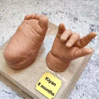 تندیس دست و پای کودک و نوزاد