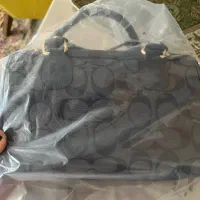 کیف|کیف، کفش، کمربند|کرمان, |دیوار
