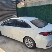 تویوتا کرولا هیبرید