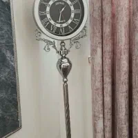 ساعت ایستاده