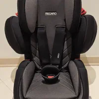 صندلی ماشین کودک recaro