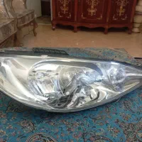 چراغ جلو ۲۰۶