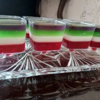 موچی ، ژله و انواع سالاد