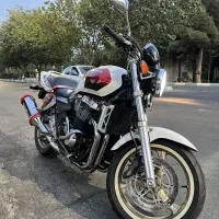 cb1300