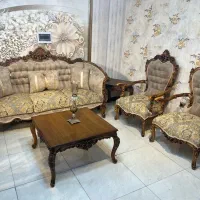 کارگر مبل ساز ماهر نیمه ماهر