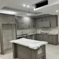 مونتاژ کار و کارگر ماهر و نیم ماهر کابینت