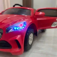 ماشین شارژی بنز در حد نو باتری و شارژر آکبند