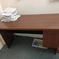میز تحریر اداری