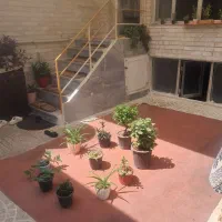 حیاط ۱۰۰متر۲طبقه لوکس طالقانی/پیام نور/معراج