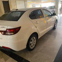 شاهین ۴۰۲ با سانروف