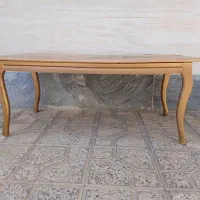 میز چوبی