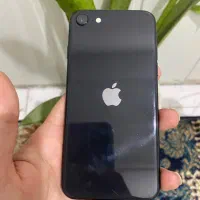 ایفون SE 2020 حافظه 128 گیگ