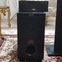 سینما خانگی سالم به همراه چهار عدد باند و DVD