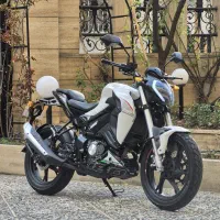 بنلی ۱۸۰ اس در حد صفر  Benelli 180 S