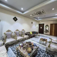 ۹۰ متر ۲ خواب**پر نور و خوش نقشه**آشپزخانه بزرگ