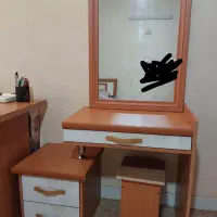میز آرایشی