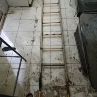 نردبان فلزی 2 متر و 70 سانت
