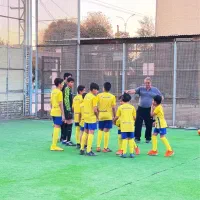 مدرسه فوتبال حرفه ای و تخصصی آرمین