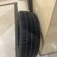 یک عدد لاستیک بارز ۱۸۵/۶۰/۱۴