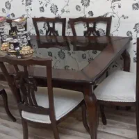 میز ناهار خوری هشت نفره
