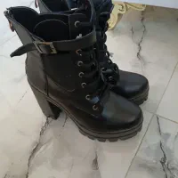 پوتین سایز ۴۰