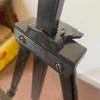 پایه دوربین و پایه تابلو