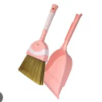 نظافتچی اقا هستم