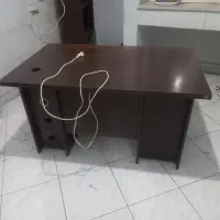 میز کارمندی و مدیریت