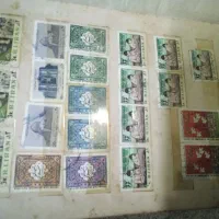 دو جلد دفتر  قدیمی تمبر. پر از تمبر ۵۵ تا ۷۰